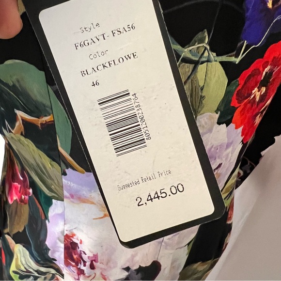 Dolce&Gabbana
Floral Silk-Blend Sheath Midi-Dress - Picture 14 of 14